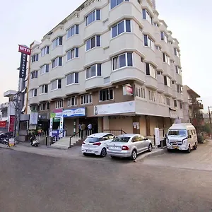 Lodge Mannars Residency Mysore